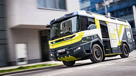 Rosenbauer Concept Fire Truck - Innovation