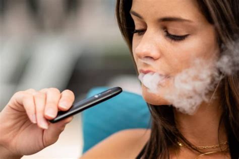 Breaking Down the Flavors: A Guide to Disposable Electronic Cigarette ...