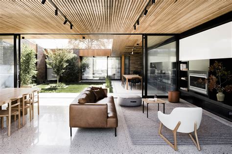 Casa Patio / FIGR Architecture & Design | Plataforma Arquitectura