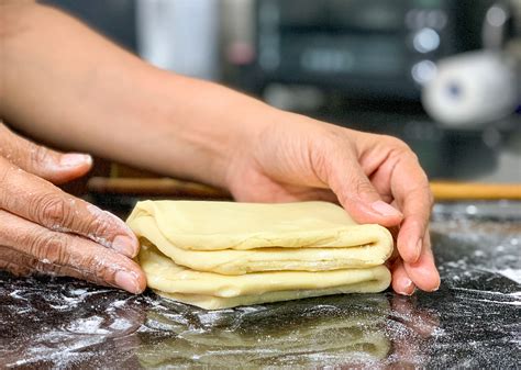 Homemade Quick Puff Pastry Sheet Recipe | Perfect For Puffs, Tarts ...