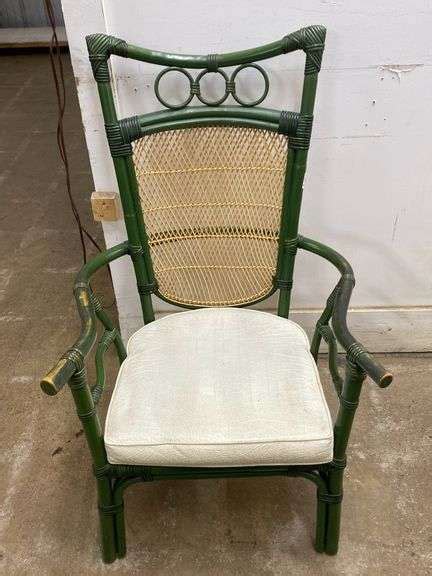 Vintage wicker & rattan chair - Lil Dusty Online Auctions - All Estate ...