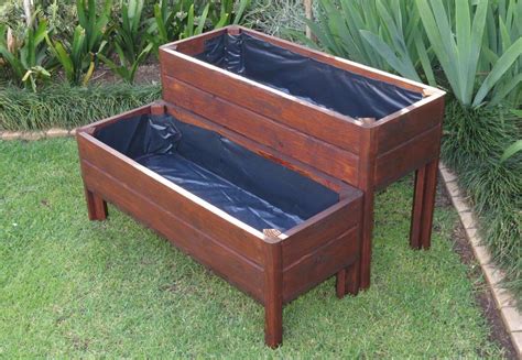 How To Build A Raised Planter Box With Legs