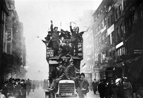 The first Armistice Day in rare pictures, 1918 - Rare Historical Photos