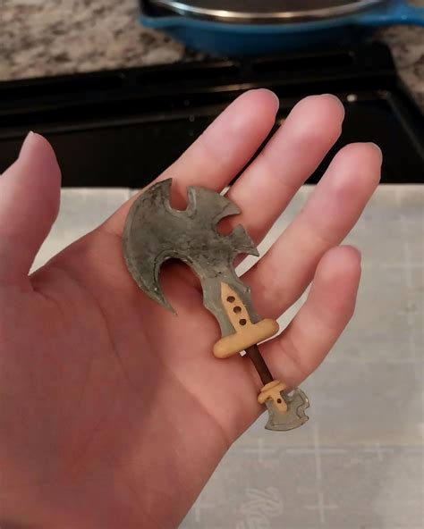 Made some savage lynel weapons : r/botw