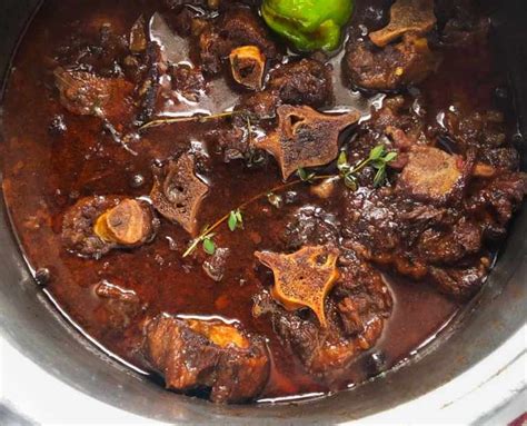 Juicy Jamaican Oxtail Recipe (with VIDEO!) - Roxy Chow Down