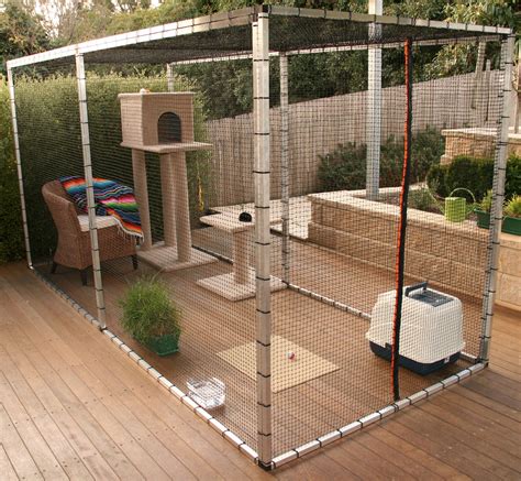 10+ Outdoor Cat Run Enclosure - DECOOMO