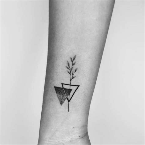 80 Most Inspirational Minimalist Tattoos: Creative Designs To Choose ...