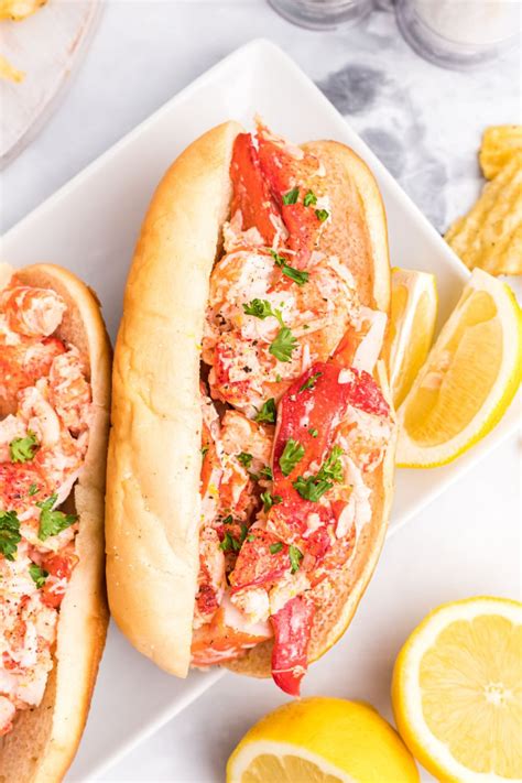 Lobster Roll - Recipe Girl