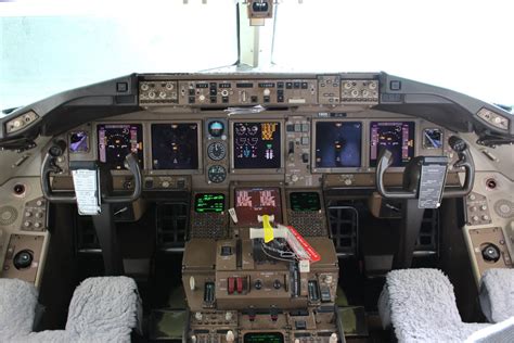 767-400 cockpit by Biscayne12 on DeviantArt