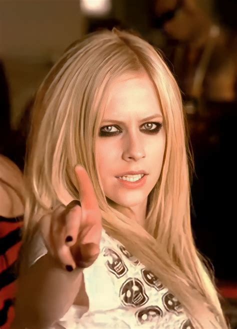 Avril Lavigne Girlfriend MV | Avril lavigne, Avril lavigne photos ...