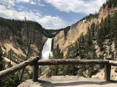 Upper Yellowstone Falls, Yellowstone National Park : r/hiking