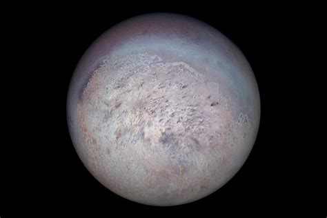 Triton – Neptune's satellite, unusual moon, dwarf planet