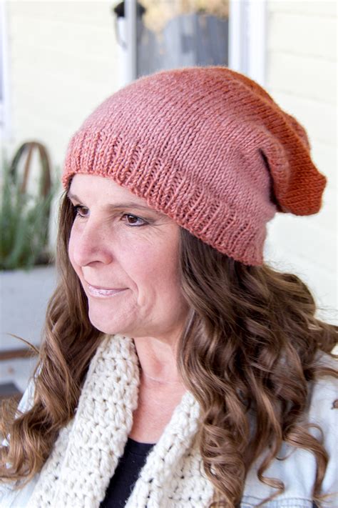 Slouchy Hat Knitting Pattern Using Straight Needles - Make and Takes