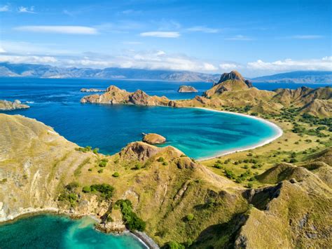 Best Things To Do In Komodo National Park (and nearby)