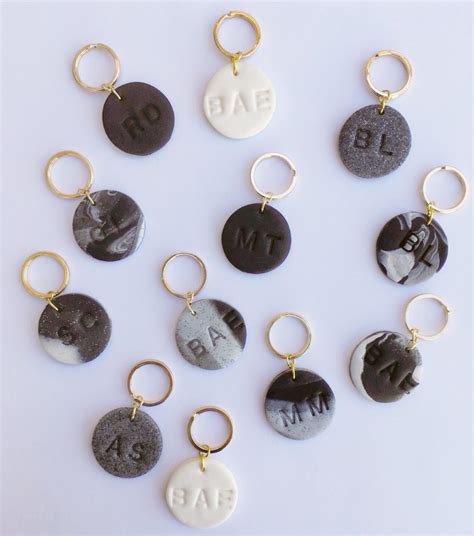 DIY: Personalized Keychains - Learn How! xoxojackie