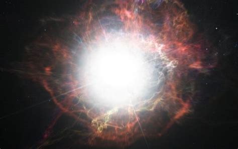 Here's what the supergiant star Betelgeuse will look like when it goes ...