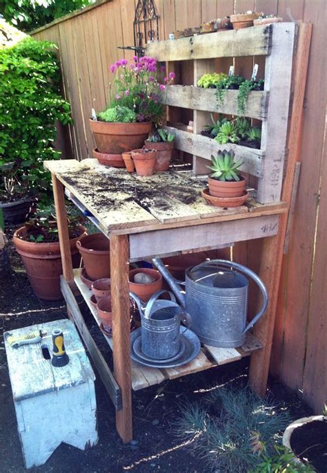 30 Genius Ways To Use Pallets In Your Garden Worthminer Potting