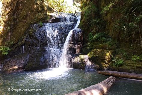 Wolf Creek Falls - Hiking | Southern Oregon - Oregon Discovery