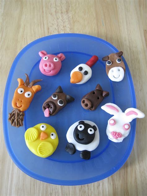 Baby Baby: Farm Animal Cake Toppers