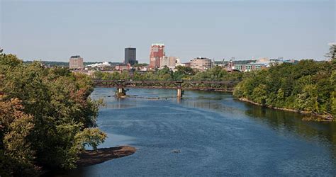 Manchester Nh Skyline Stock Photos, Pictures & Royalty-Free Images - iStock