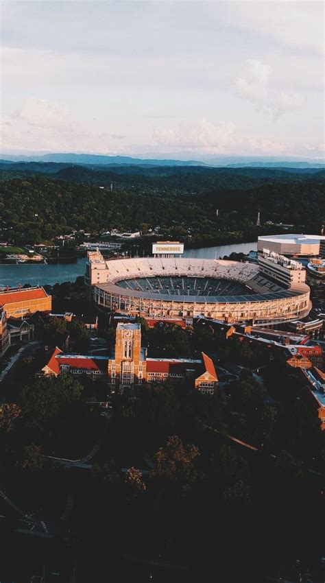 Pin by Erica hansen on Rocky Top | Tennessee volunteers football, Rocky ...