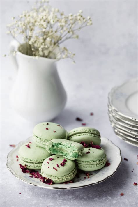 Best Recipe For French Macarons - Cooking Frog