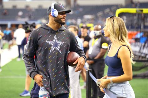 Look: Dak Prescott Girlfriend Vacation Photos Are Going Viral - The Spun