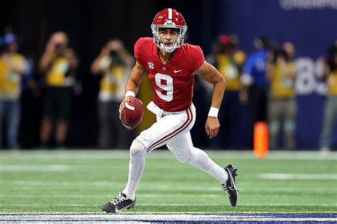 Alabama Quarterback Bryce Young Wins Heisman Trophy