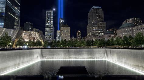 Tribute in Light | National September 11 Memorial & Museum