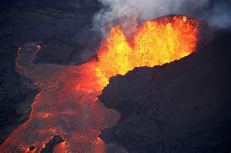 Satellite images show effects of Kilauea volcano's latest eruption on ...