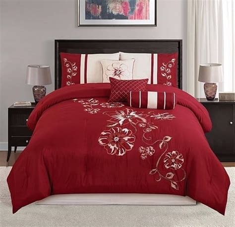 red comforter sets