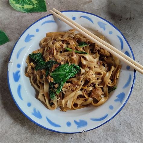 Resep Mie Gepeng Kecap Telur Sederhana Rumahan di Yummy App