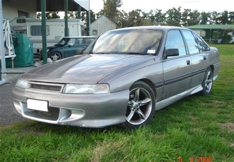 Holden Commodore VN - specs, photos, videos and more on TopWorldAuto