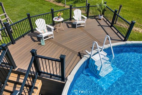 12 Above Ground Pool Deck Ideas on a Budget That Look Great