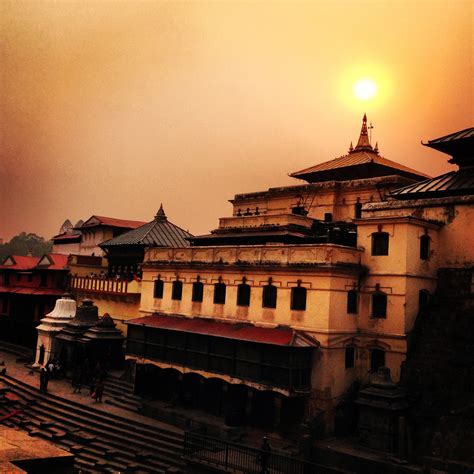 Pashupatinath Temple Kathmandu, Nepal - Location, Facts, History and ...