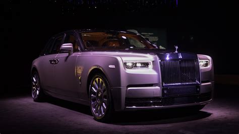 Rolls-Royce Phantom VIII Specs, Design, Speed - Bloomberg