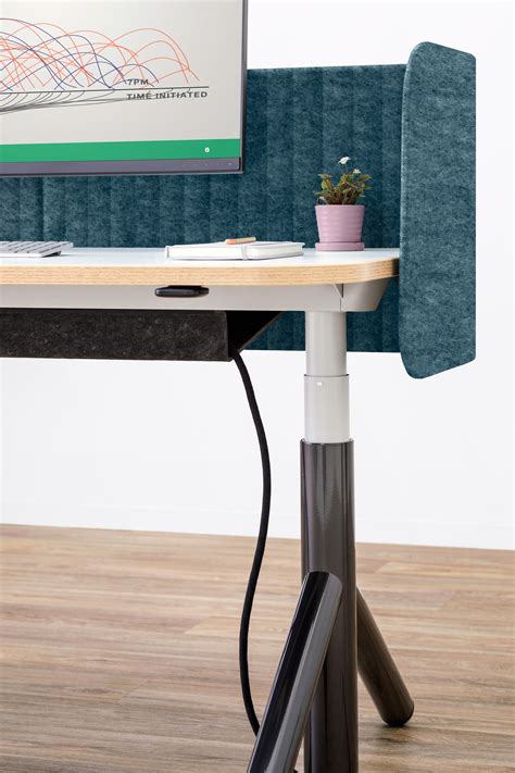 Steelcase Standing Desk | DeskIdeas