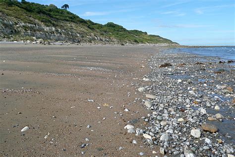 Whitecliff Bay Photo | UK Beach Guide