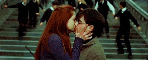 Harry And Ginny GIFs - Find & Share on GIPHY