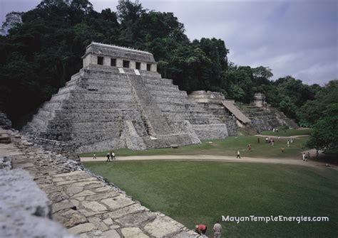 Palenque Mayan Temple in Chiapas, Mexico - photo gallery, images ...