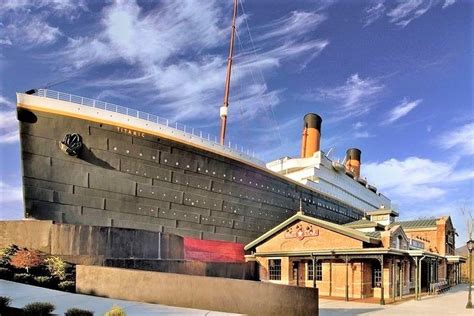 2023 Titanic Museum Pigeon Forge Admission Ticket - Reserve Now