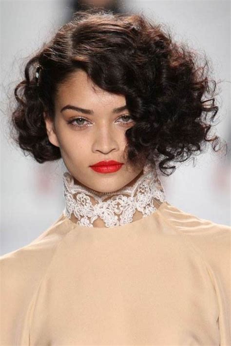 20 Hairstyles For Curly Frizzy Hair Womens - The Xerxes