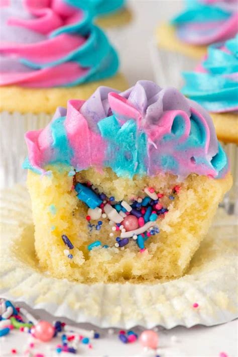 Unicorn Cupcakes - Crazy for Crust