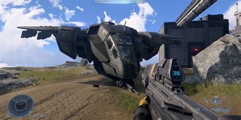 Halo Infinite Flyable Pelican & Custom Tank Hog Added By Modders