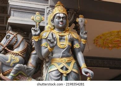 Narayana Statue God Hindu Temple India Stock Photo 2198354281 ...