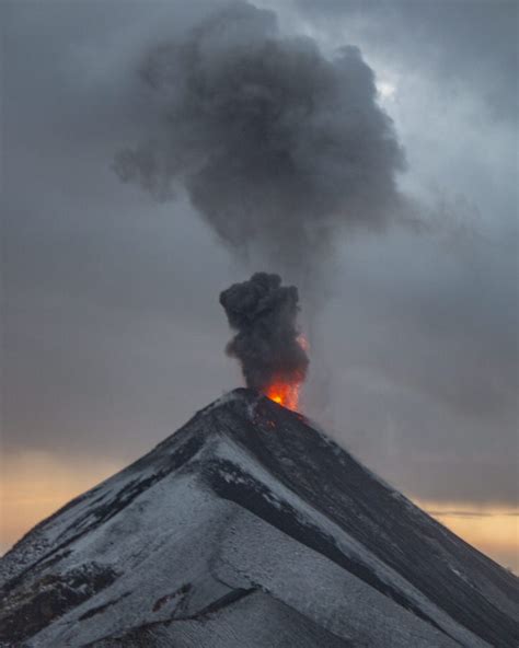 Acatenango Volcano Hike : The Ultimate Guide