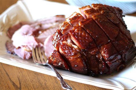 How to Bake the Perfect Ham - Honest Cooking Magazine