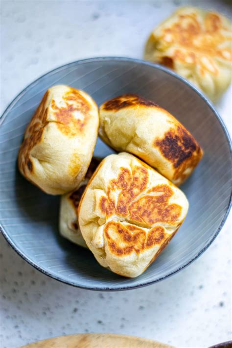 Best-Ever Vegan Bao Buns With Vegetables - Wow, It's Veggie?!