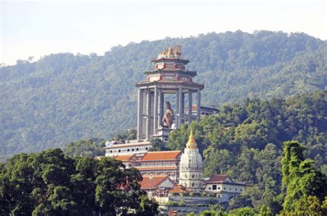 Kek Lok Si Temple - GoWhere Malaysia