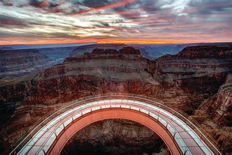 9 Reasons Why Grand Canyon Skywalk is So Popular | Gray Line